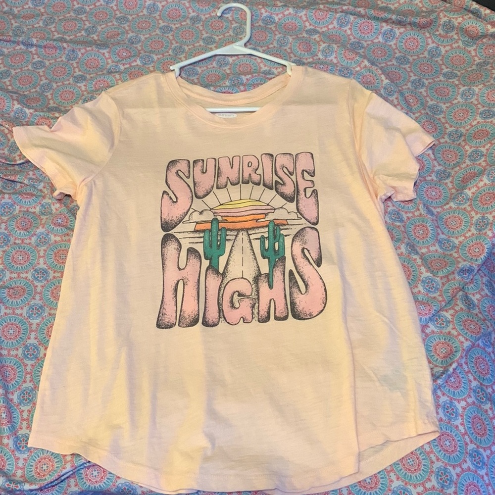 Old navy shirt